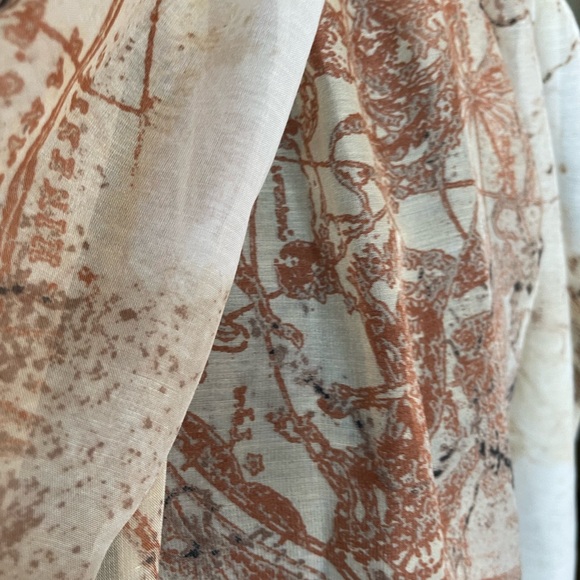 Lord & Taylor oversized marble print lightweight cream wrap scarf headscarf - Picture 4 of 7